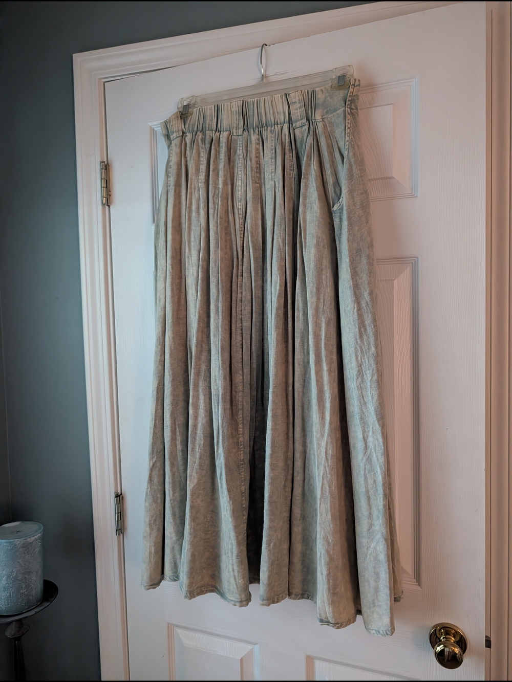Oli & Hali Light Gray Pleated Maxi Skirt - Picture 7 of 13